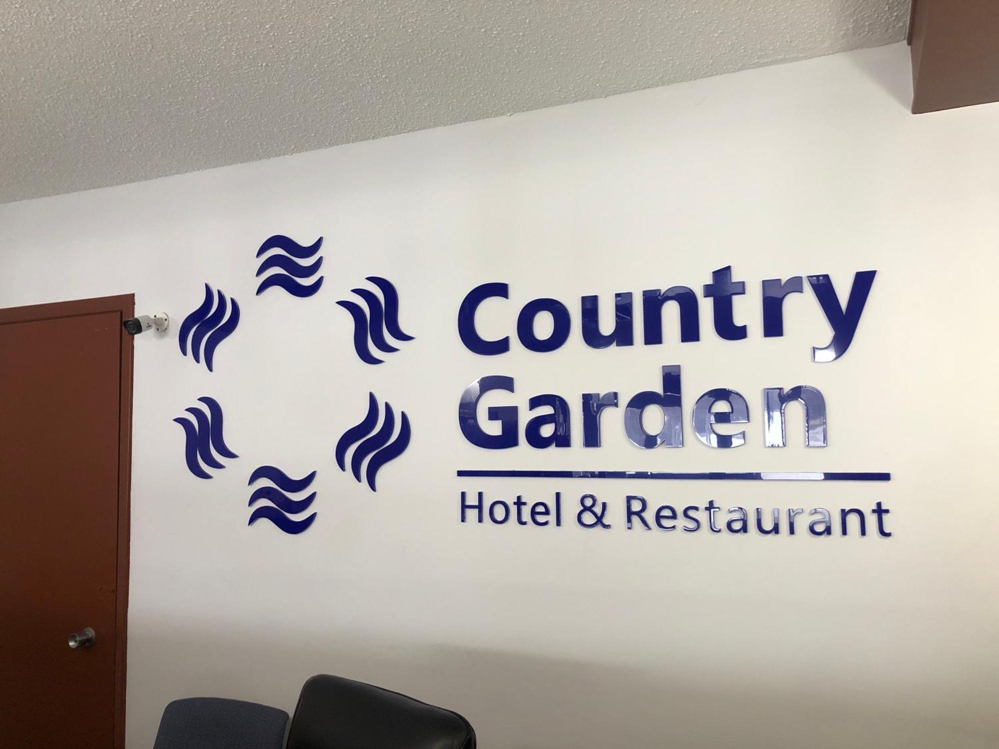 Country Garden Inn & Restaurant Smoky Lake Exterior photo